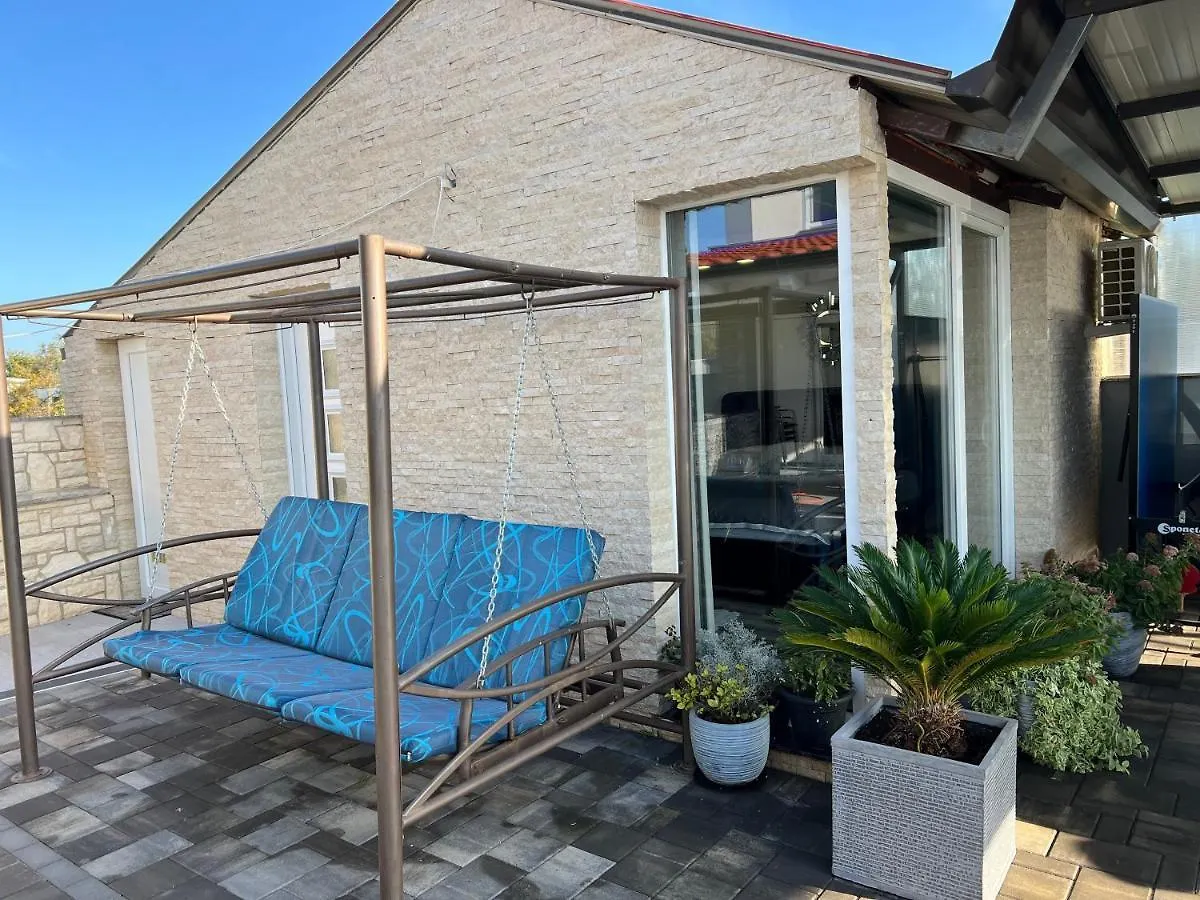Luxury Villa With A Swimming Pool Fazana - 21792