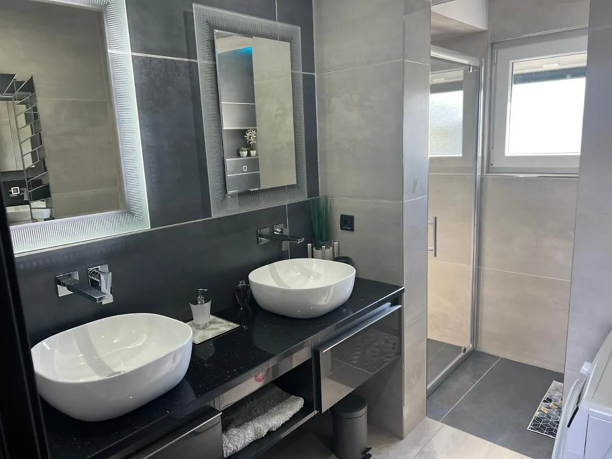 Luxury Villa With A Swimming Pool Fazana - 21792 Croatia